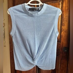 Veronica Beard Blue Sleeveless sweater with twist front Sz Small LIKE NEW